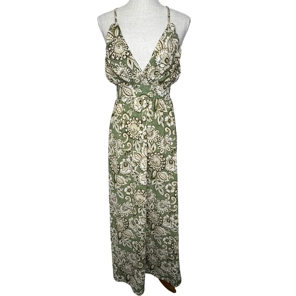 Love Squared Halter Top Maxi Dress Empire Waist Small Green‎ Floral